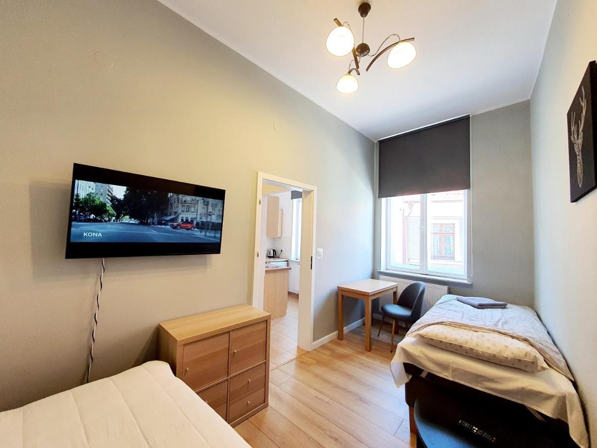 Apartament Kleopatra เนียซนอ ภายนอก รูปภาพ